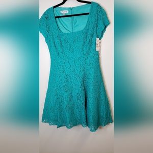 Kay Unger Peacock Teal Lace Dress